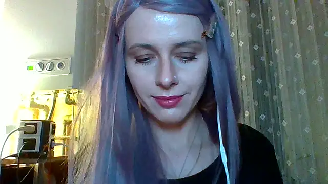 LuminousLady online show from 02-26-25, 10:42