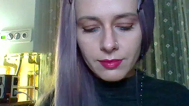 LuminousLady online show from 03-10-25, 09:29