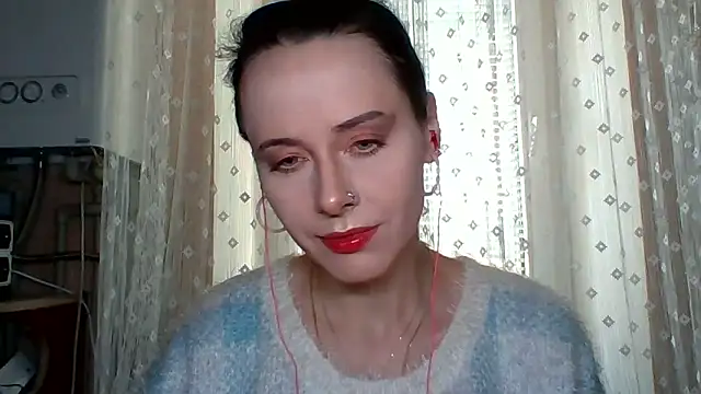 LuminousLady online show from 09-18-25, 06:15