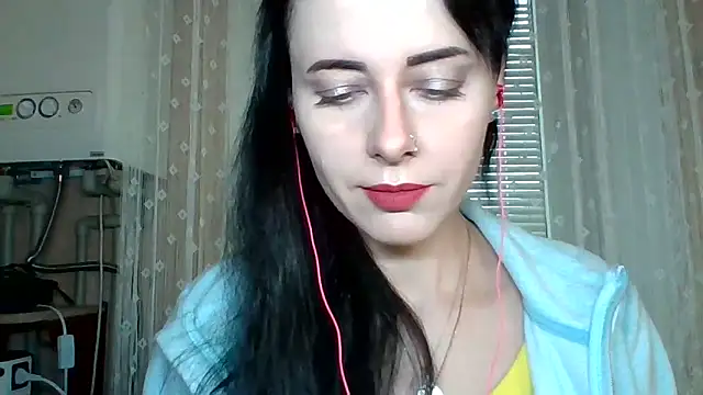 LuminousLady online show from 10-20-25, 06:25