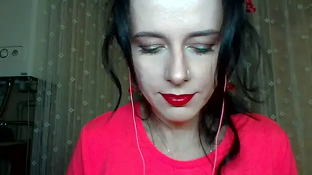 LuminousLady online show from 12-13-25, 07:53