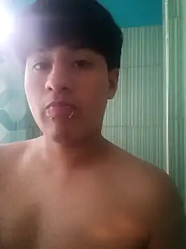 Snapshot of theghoss chatting on 02-02-25, 09:56 theghoss online show from 02-02-25, 09:56