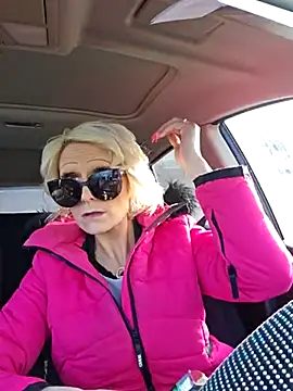 Snapshot of beautifulme23 chatting on 02-11-25, 07:16 beautifulme23 online show from 02-11-25, 07:16