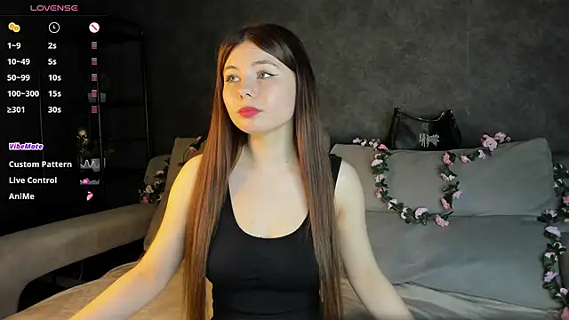 Amely Li1 online show from 11-15-25, 09:28