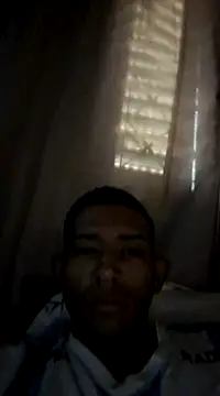 Snapshot of Mineirinho043 chatting on 02-20-25, 11:31 Mineirinho043 online show from 02-20-25, 11:31