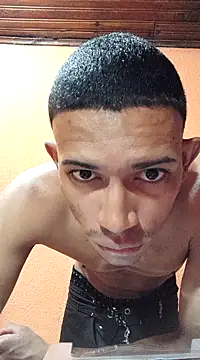 Snapshot of Mineirinho043 chatting on 02-20-25, 11:10 Mineirinho043 online show from 02-20-25, 11:10