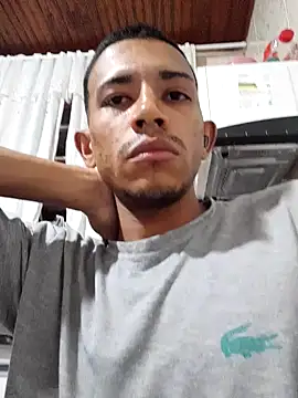 Snapshot of Mineirinho043 chatting on 02-27-25, 03:14 Mineirinho043 online show from 02-27-25, 03:14