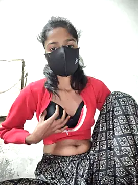 Snapshot of fuungirl38 chatting on 02-22-25, 04:51 fuungirl38 online show from 02-22-25, 04:51