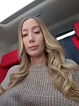 Snapshot of Pussy_Drive03 chatting on 02-14-25, 07:28 Pussy Drive03 online show from 02-14-25, 07:28