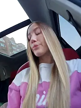 Snapshot of Pussy_Drive03 chatting on 02-21-25, 06:07 Pussy Drive03 online show from 02-21-25, 06:07