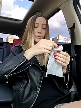 Snapshot of Pussy_Drive03 chatting on 09-11-25, 06:24 Pussy Drive03 online show from 09-11-25, 06:24