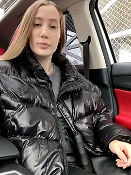 Snapshot of Pussy_Drive03 chatting on 10-03-25, 05:37 Pussy Drive03 online show from 10-03-25, 05:37