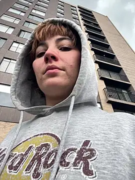 Maggie Geller online show from 02-16-26, 05:53