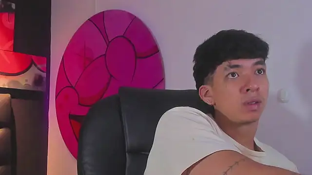 ISAAC CRYSTON online show from 09-12-25, 08:31