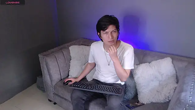 Golden-Boyy online show from 02-13-25, 11:50