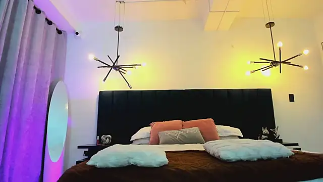 nattashaa7 online show from 03-18-25, 11:30