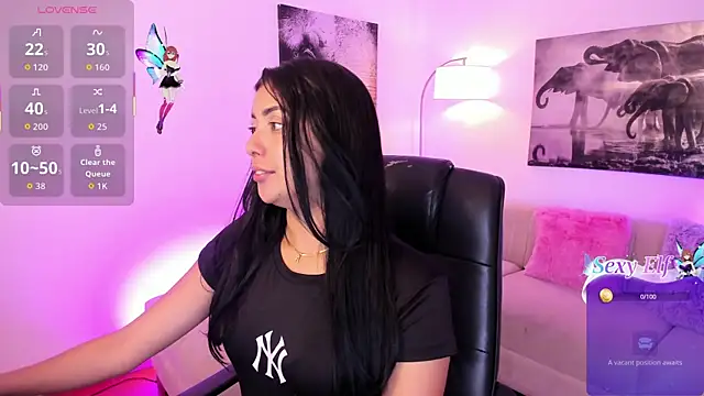 Snapshot of nattashaa7 chatting on 06-21-26, 11:13 nattashaa7 online show from 06-21-26, 11:13