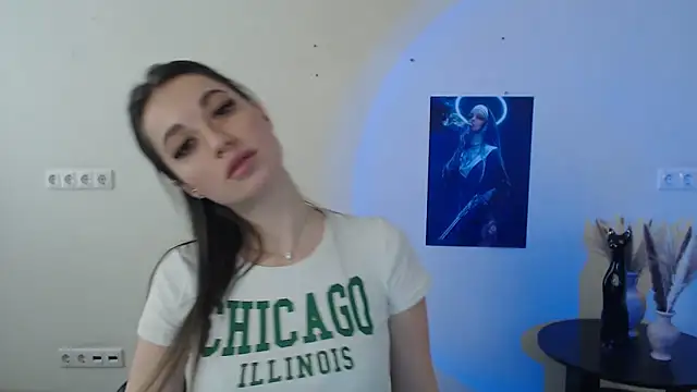 Snapshot of Eva_Eldis chatting on 03-18-25, 02:37 Eva Eldis online show from 03-18-25, 02:37