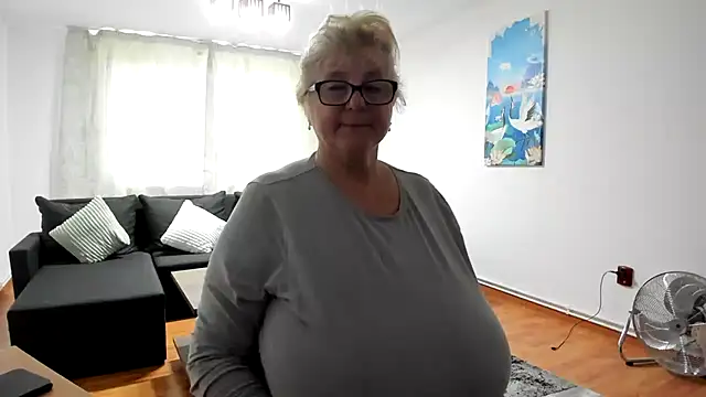 NoraJohnson6 online show from 09-20-25, 05:52