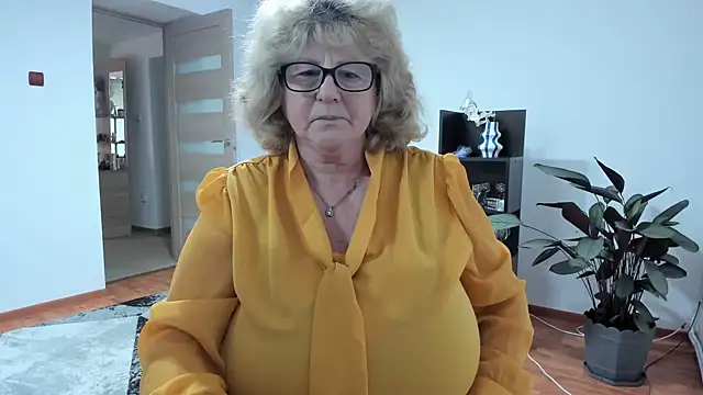 NoraJohnson6 online show from 11-25-25, 06:57