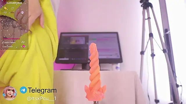 Neekito  online show from 11-28-25, 02:14