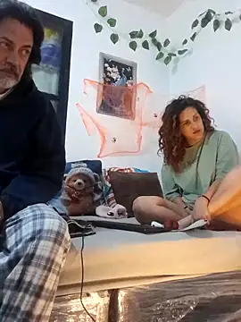 jeans and emma online show from 10-14-25, 07:31