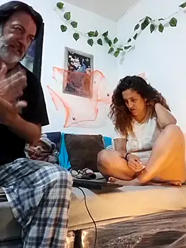 jeans and emma online show from 10-16-25, 01:17