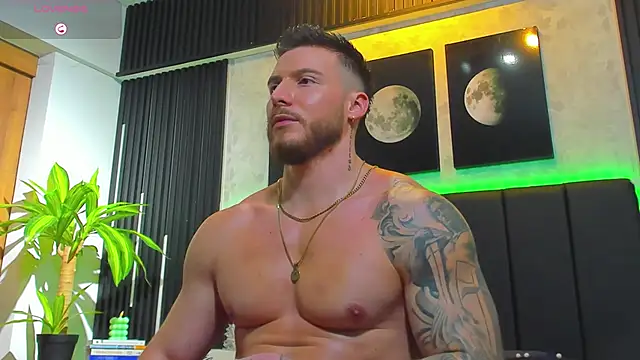 Snapshot of David_blake_ chatting on 02-27-25, 09:32 David blake online show from 02-27-25, 09:32