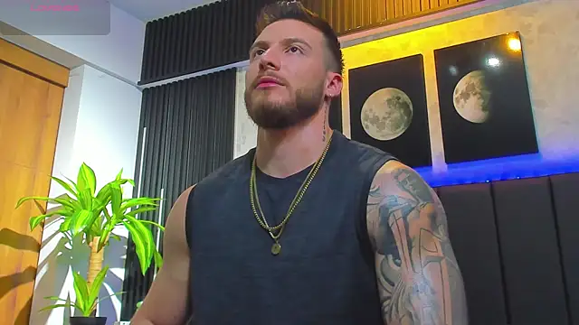 Snapshot of David_blake_ chatting on 03-05-25, 06:12 David blake online show from 03-05-25, 06:12