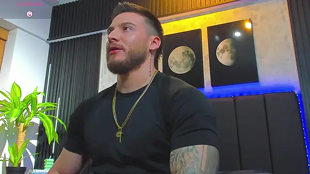 Snapshot of David_blake_ chatting on 03-12-25, 06:07 David blake online show from 03-12-25, 06:07