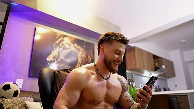 Snapshot of David_blake_ chatting on 10-19-25, 03:18 David blake online show from 10-19-25, 03:18