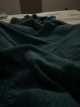 Snapshot of kishamis69 chatting on 02-15-25, 02:04 kishamis69 online show from 02-15-25, 02:04