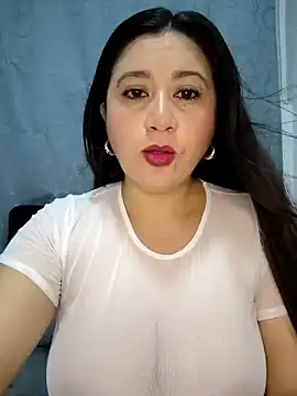 Snapshot of Sexy_Tifany chatting on 10-25-25, 03:25 Sexy Tifany online show from 10-25-25, 03:25