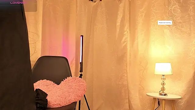 sophia dumont online show from 10-01-25, 12:16