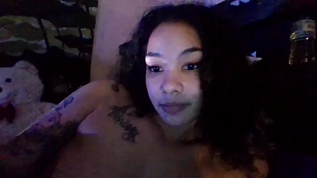 Snapshot of tastylolaaa chatting on 02-04-25, 01:16 tastylolaaa online show from 02-04-25, 01:16