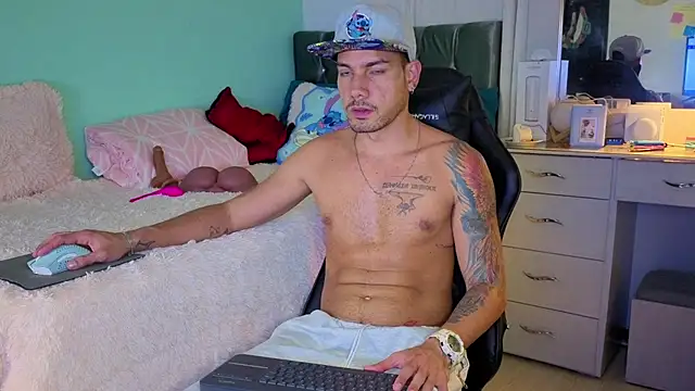 Chrissken online show from 10-29-25, 04:48