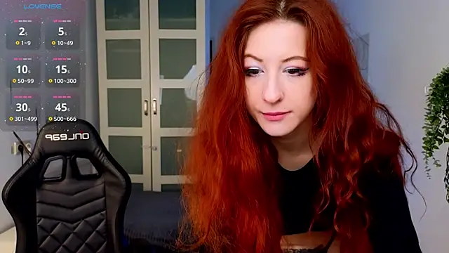 Snapshot of Katy_diamond_ chatting on 03-19-25, 04:57 Katy diamond online show from 03-19-25, 04:57