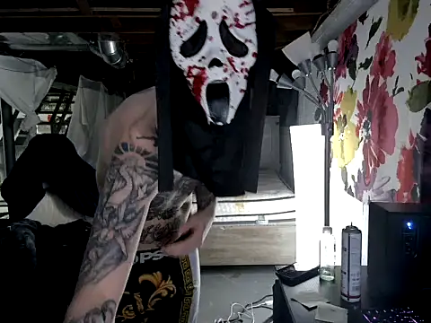 Snapshot of BadJewfucks chatting on 12-18-25, 01:00 BadJewfucks online show from 12-18-25, 01:00