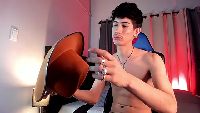 NovaaWheler online show from 10-02-25, 09:11