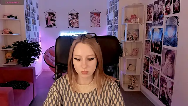 DariaTate online show from 03-21-25, 05:45