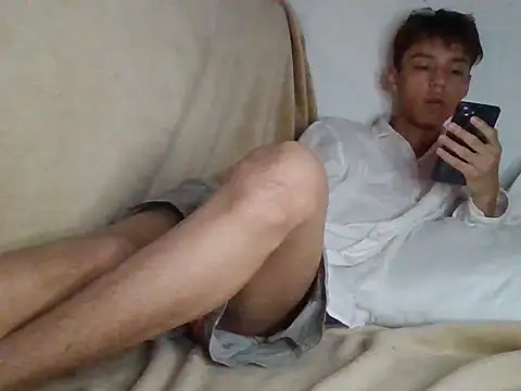 ChavoOT online show from 02-15-25, 02:04