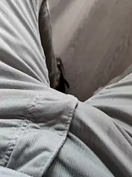 emremodel online show from 04-02-26, 10:02