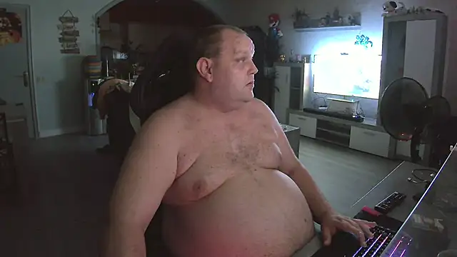 Hotfire-112 online show from 04-05-26, 11:02