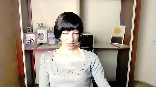  AngeliaFlow  online show from 09-29-25, 07:13