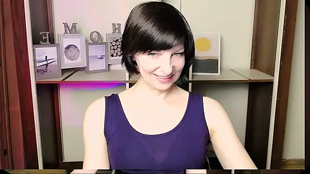  AngeliaFlow  online show from 07-21-26, 08:05