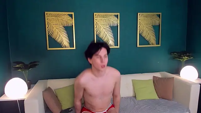 Snapshot of AdrianoAubert chatting on 03-07-25, 01:18 AdrianoAubert online show from 03-07-25, 01:18