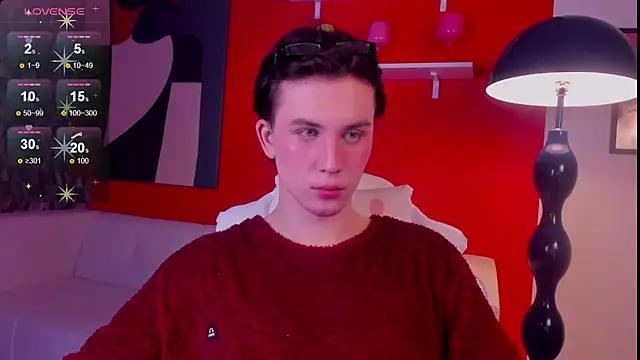 Snapshot of AdrianoAubert chatting on 11-22-25, 03:33 AdrianoAubert online show from 11-22-25, 03:33