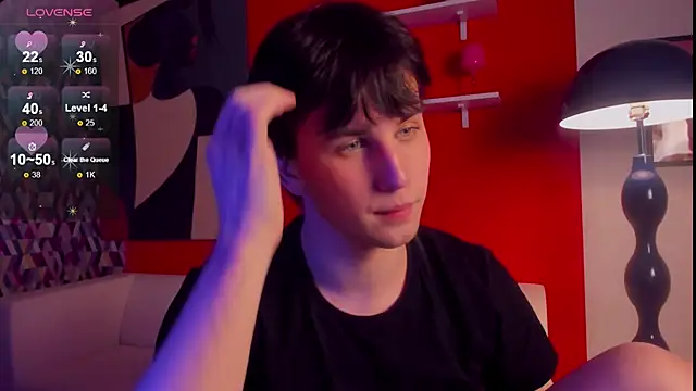 Snapshot of AdrianoAubert chatting on 11-23-25, 04:07 AdrianoAubert online show from 11-23-25, 04:07