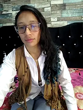isabella beauty 01 online show from 02-22-25, 01:35