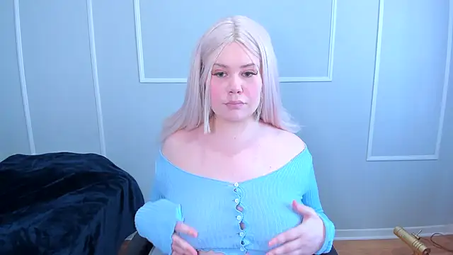 Snapshot of _leana_ chatting on 02-18-26, 06:26 leana online show from 02-18-26, 06:26